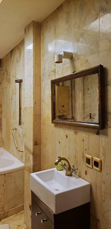 Comfy & Cosy Apartment คาโตวีตเซ ภายนอก รูปภาพ